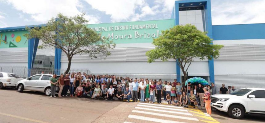 1708372285-comunidade-tapejarense-celebra-inauguraaao-da-ampliaaao-da-escola-leonel-de-moura-brizola